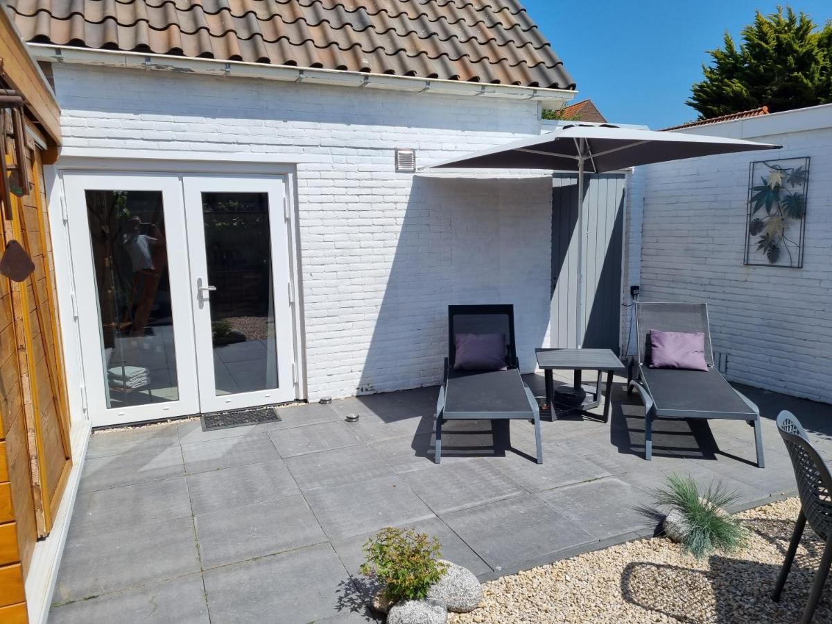 La Vie Est Belle Vlissingen Villa Exterior photo